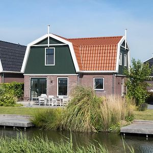 Bungalow met 6 Slaapkamers